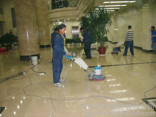 選擇重慶外包物業(yè)清潔管理模式的優(yōu)勢是什么？